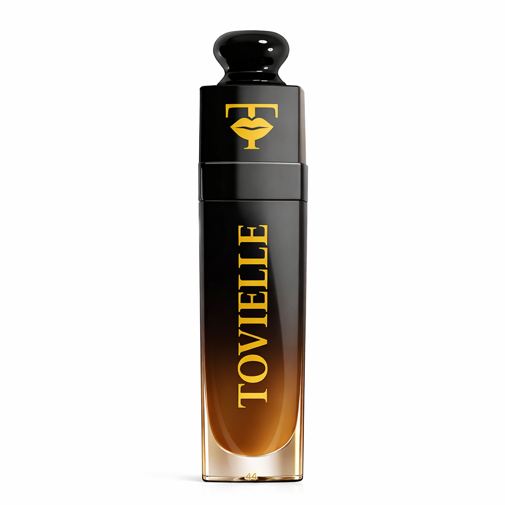 alt=Tovielle Hazelnut Cream Lip Oil – warm nude glossy lip oil with high-shine finish 